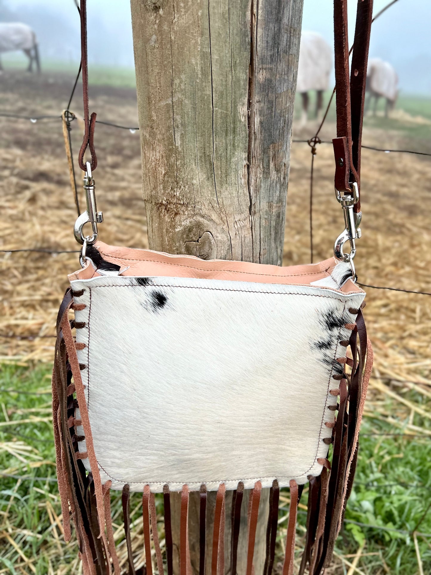 Tepee handbag 031